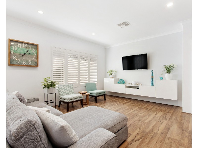 78 Bellingham Parade, Wellard WA 6170