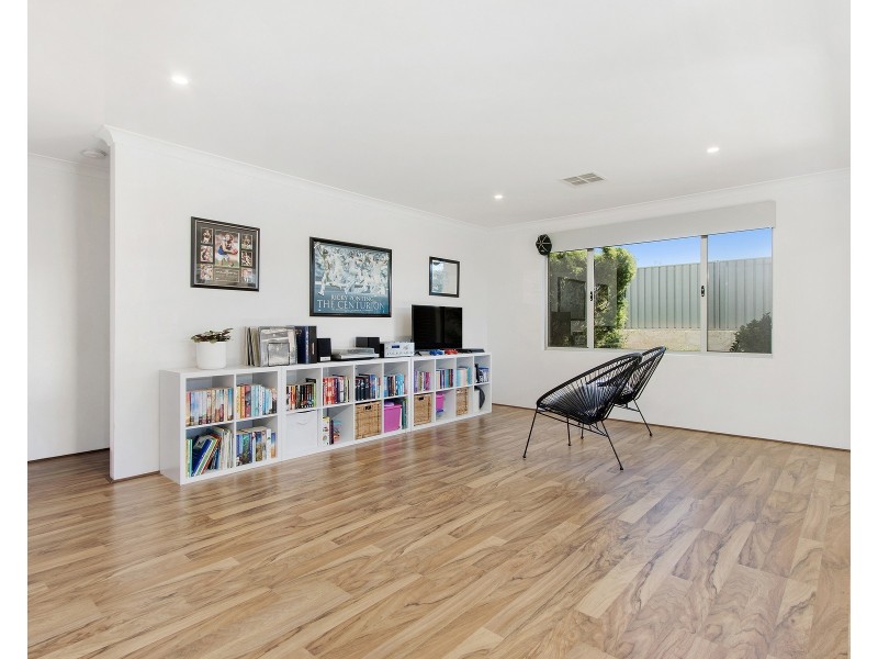 78 Bellingham Parade, Wellard WA 6170