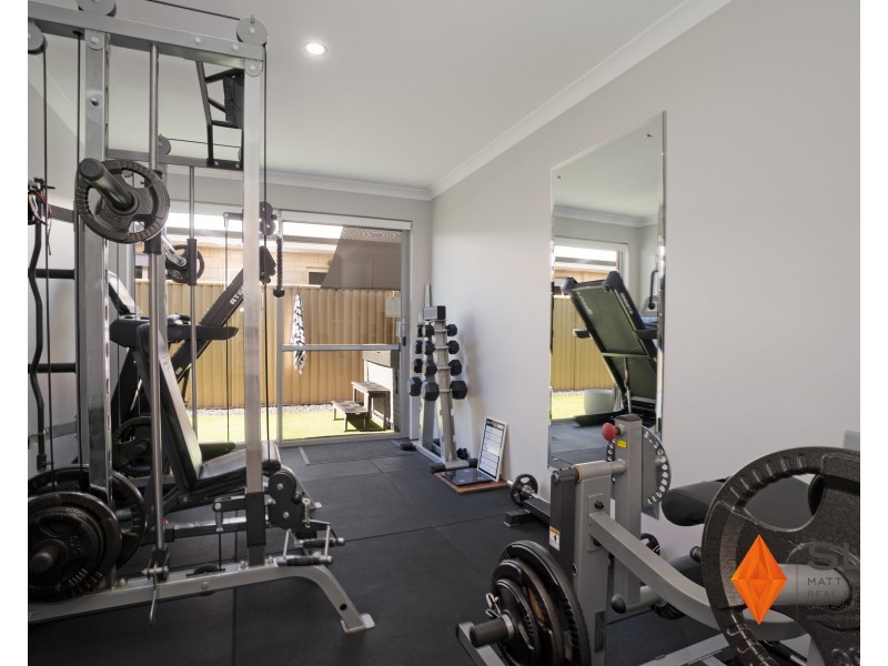 16 Millway Avenue, Southern River WA 6110