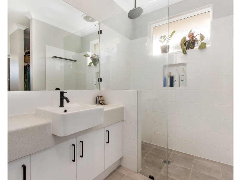 11 Bylong Street, Wellard WA 6170