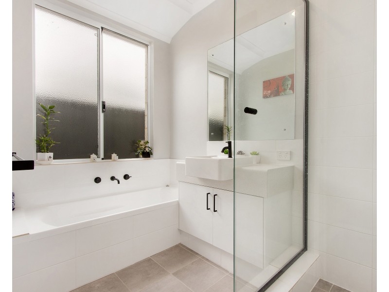 11 Bylong Street, Wellard WA 6170