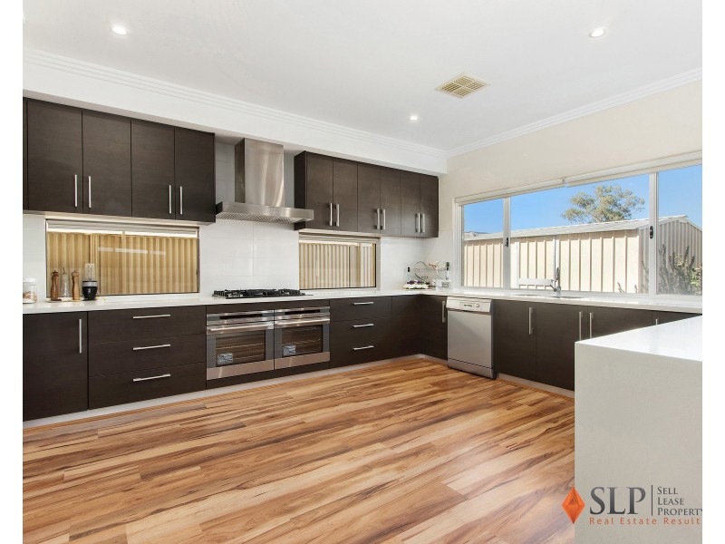 4 Trivalve Road, Baldivis WA 6171