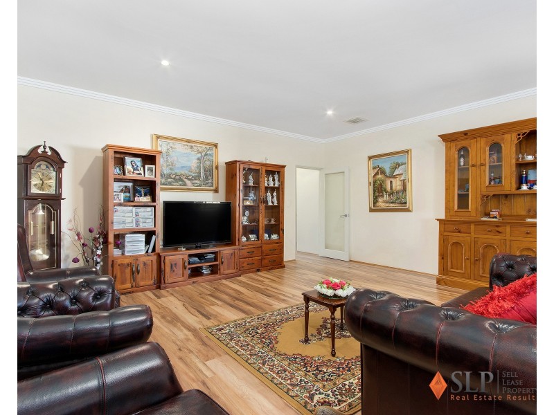 4 Trivalve Road, Baldivis WA 6171