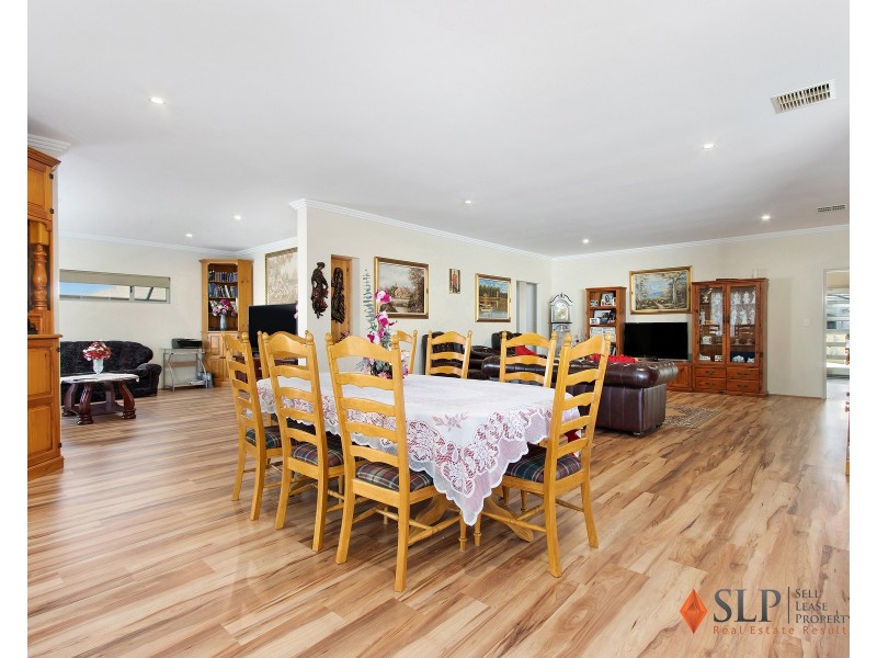 4 Trivalve Road, Baldivis WA 6171