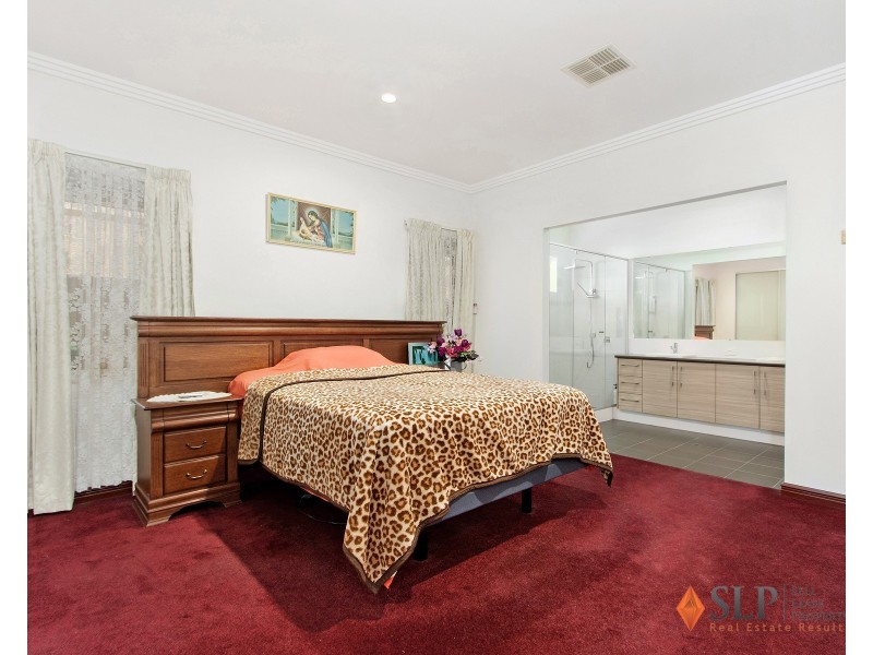 4 Trivalve Road, Baldivis WA 6171