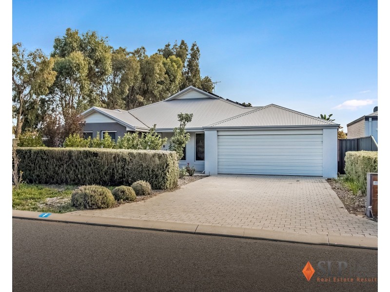 1 Golden Bay Drive, Golden Bay WA 6174