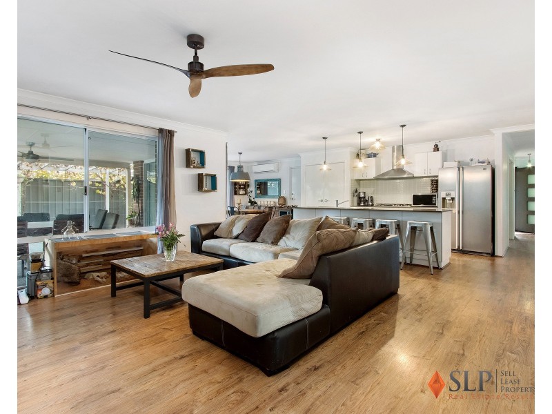 1 Golden Bay Drive, Golden Bay WA 6174