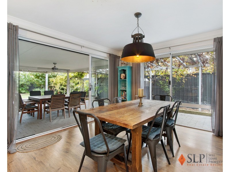 1 Golden Bay Drive, Golden Bay WA 6174