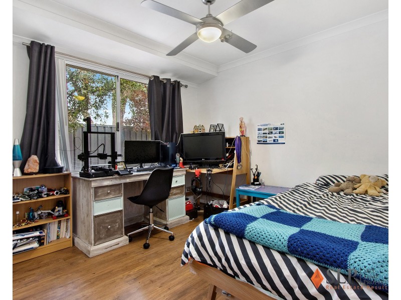 1 Golden Bay Drive, Golden Bay WA 6174