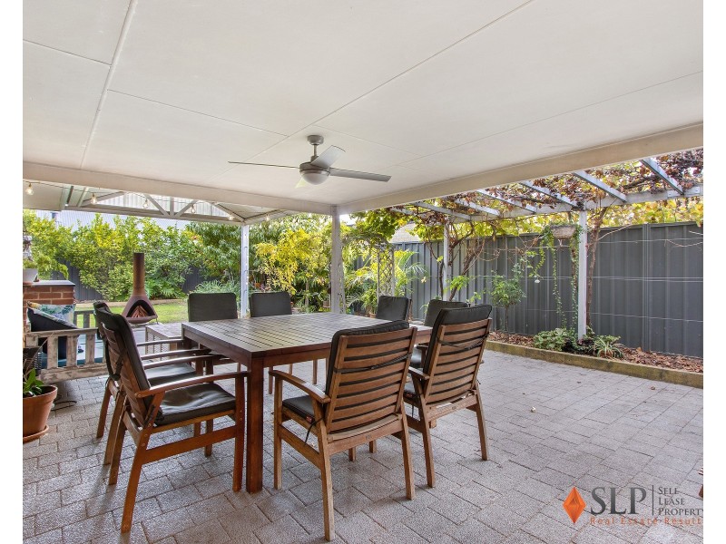 1 Golden Bay Drive, Golden Bay WA 6174