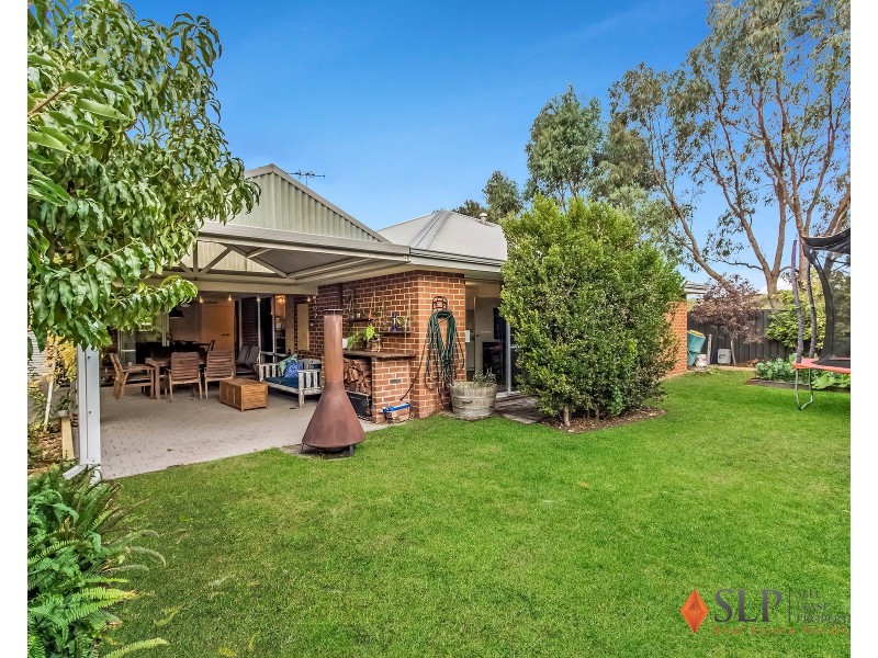 1 Golden Bay Drive, Golden Bay WA 6174