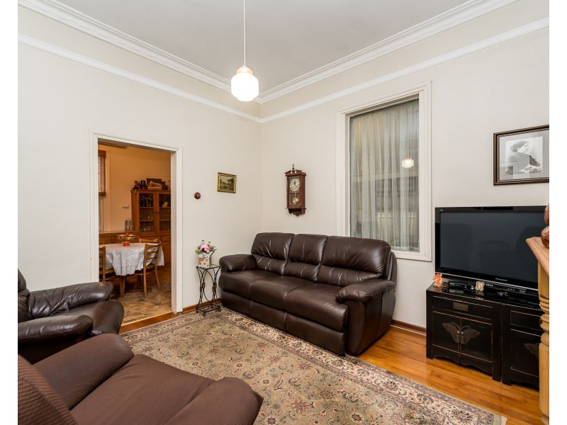 20 Raleigh Road, Bayswater WA 6053