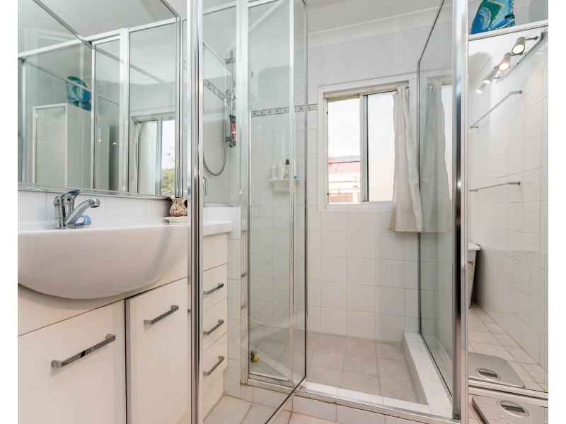 20 Raleigh Road, Bayswater WA 6053