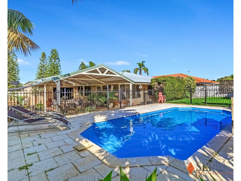 251 Grand Ocean Boulevard, Port Kennedy WA 6172