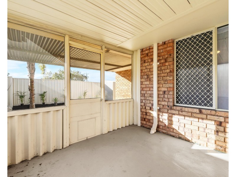 53 Williambury Drive, Yangebup WA 6164