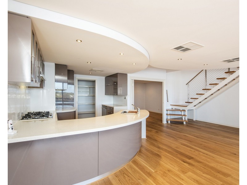 7/3 Galileo Loop, Mandurah WA 6210