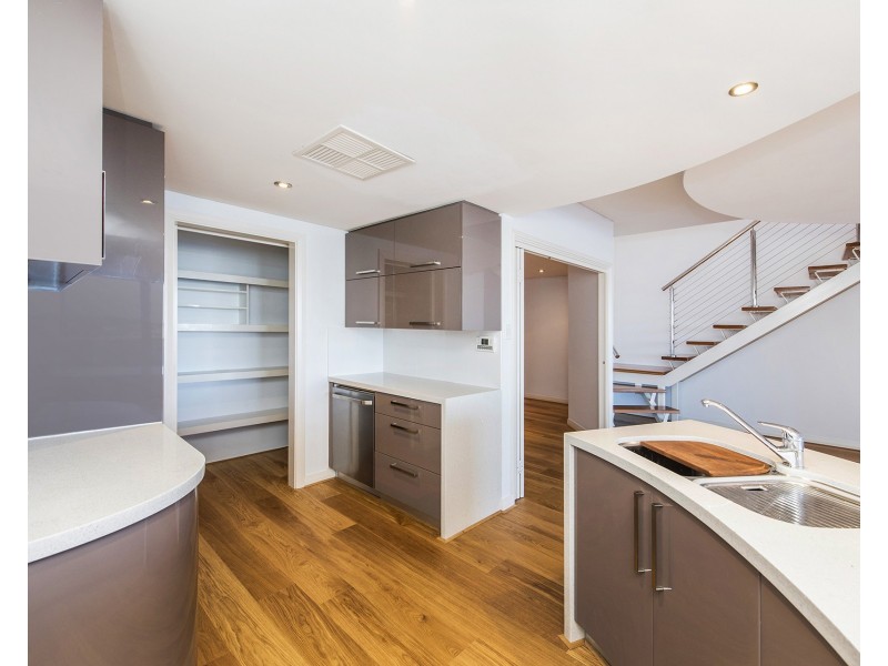 7/3 Galileo Loop, Mandurah WA 6210