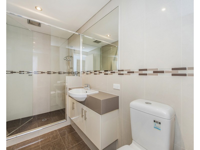 7/3 Galileo Loop, Mandurah WA 6210
