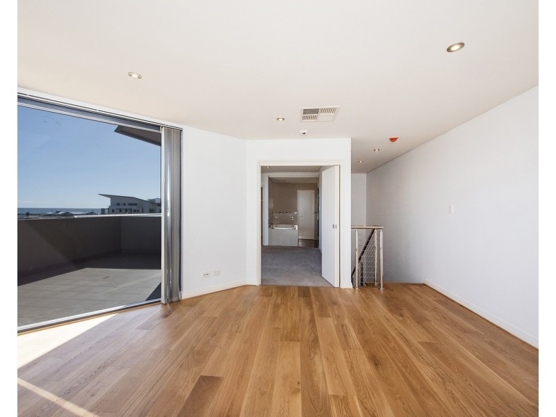 7/3 Galileo Loop, Mandurah WA 6210