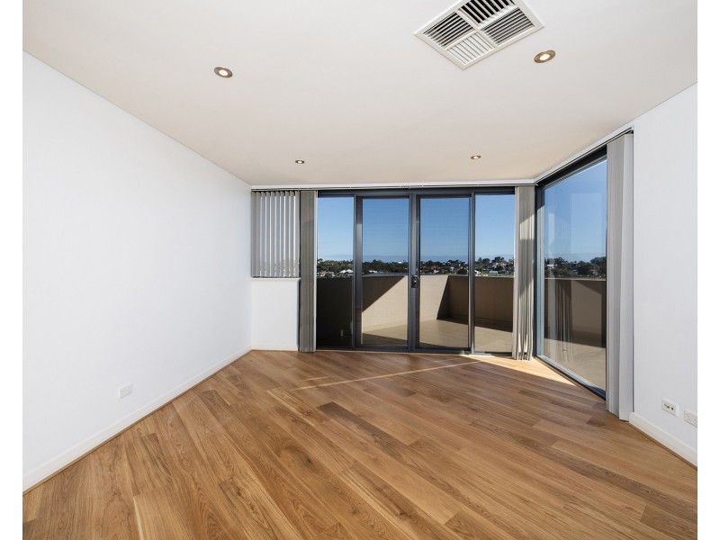 7/3 Galileo Loop, Mandurah WA 6210