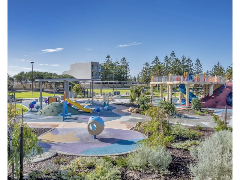 92 Aurea Boulevard, Golden Bay WA 6174