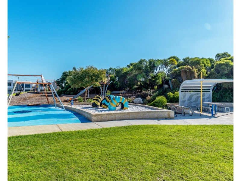 92 Aurea Boulevard, Golden Bay WA 6174