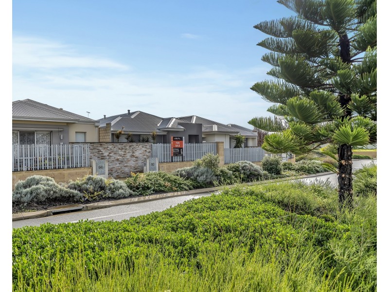 92 Aurea Boulevard, Golden Bay WA 6174