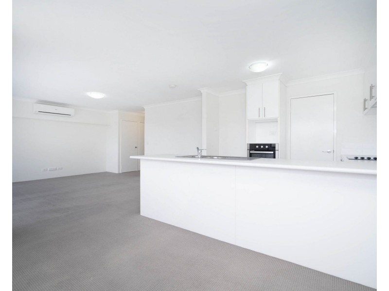 4A/42 Hilory Street, Coolbellup WA 6163