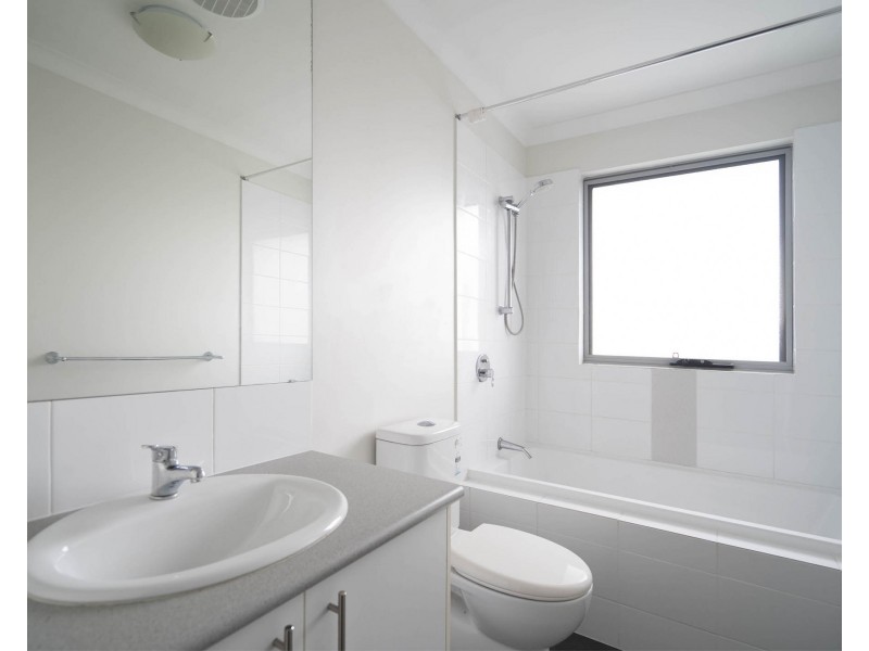 4A/42 Hilory Street, Coolbellup WA 6163