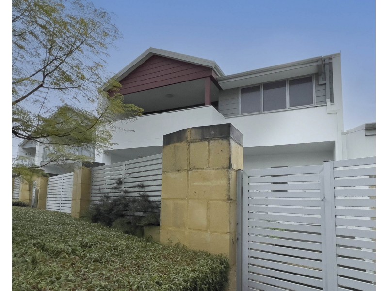 4A/42 Hilory Street, Coolbellup WA 6163