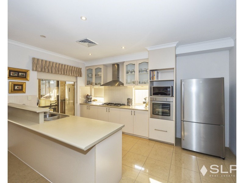 16 Hebe Brace, Stirling WA 6021