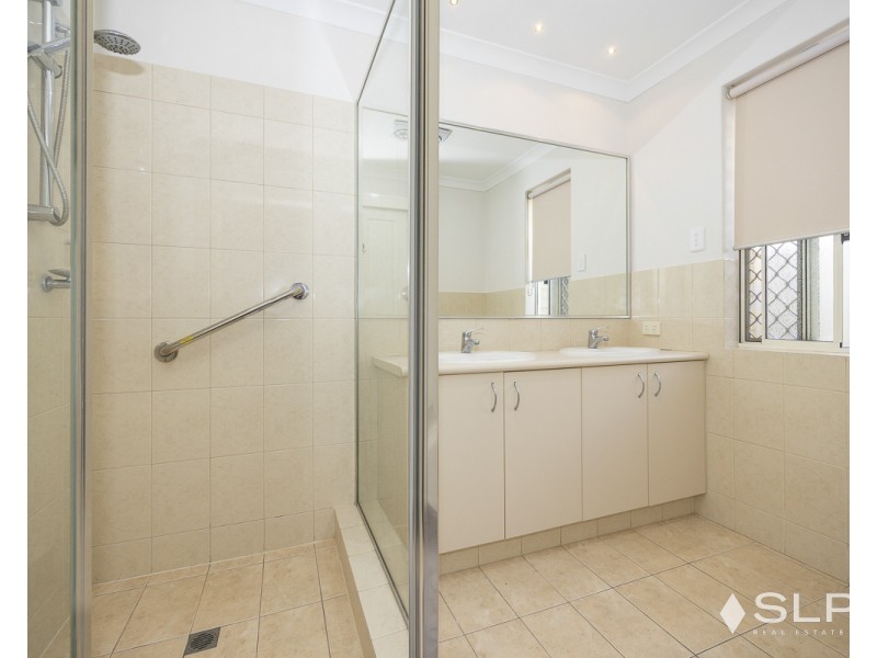 16 Hebe Brace, Stirling WA 6021