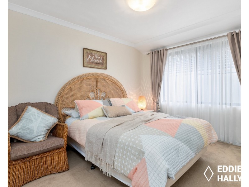 2 Putali Close, Success WA 6164