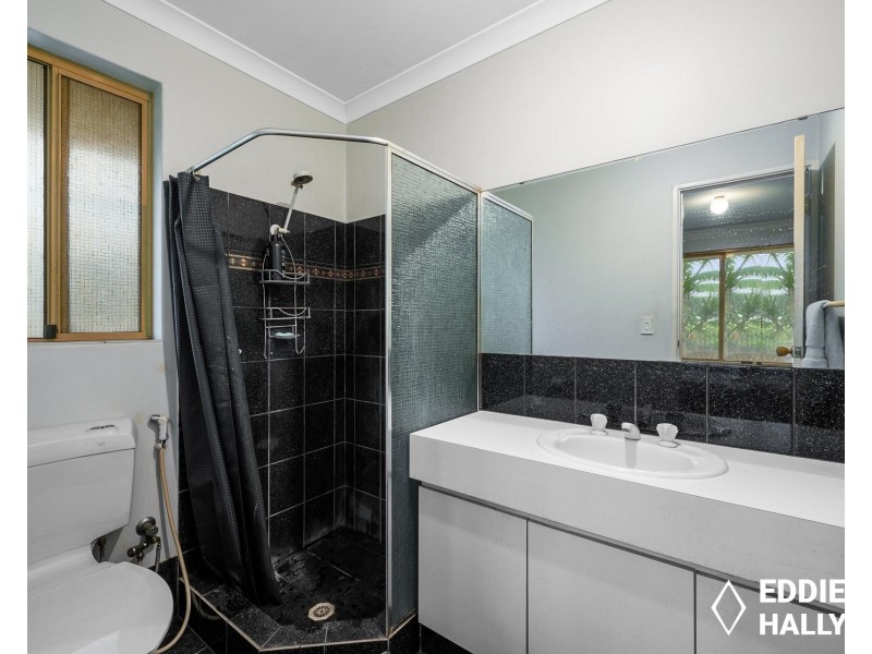 11 Hunnicutt Close, Yangebup WA 6164