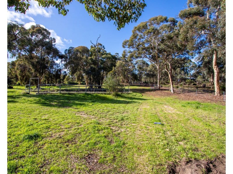 281 Jess Road, Bullsbrook WA 6084