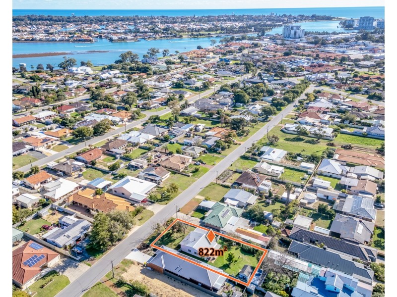 28 Kitchener Street, Dudley Park WA 6210