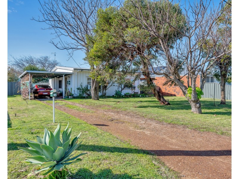 28 Kitchener Street, Dudley Park WA 6210