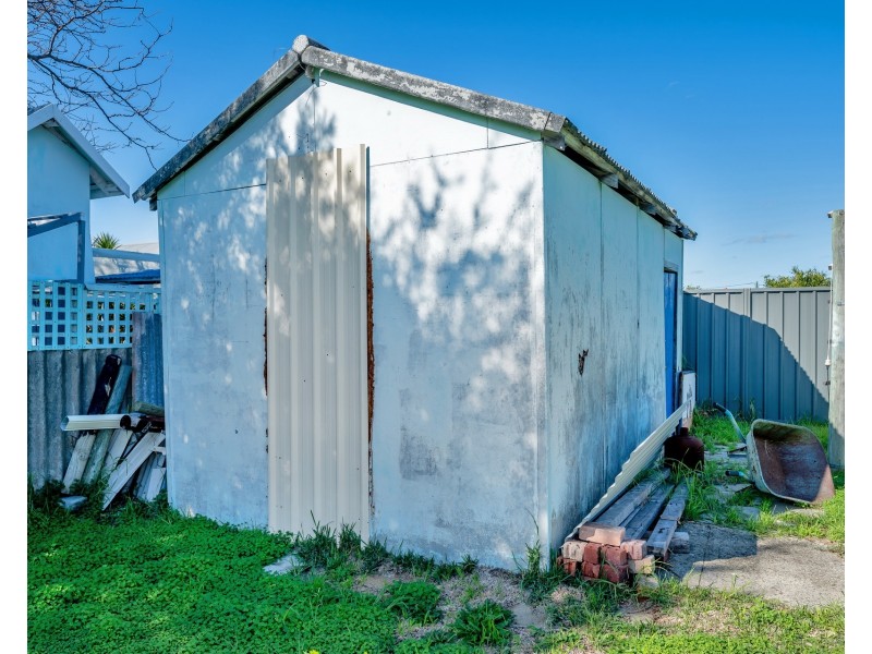 28 Kitchener Street, Dudley Park WA 6210