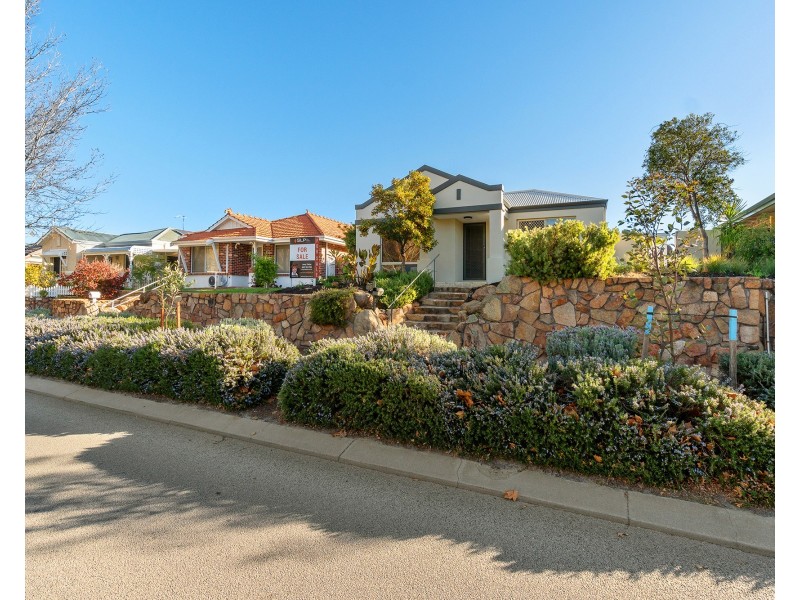 29 Highpoint Boulevard, Ellenbrook WA 6069
