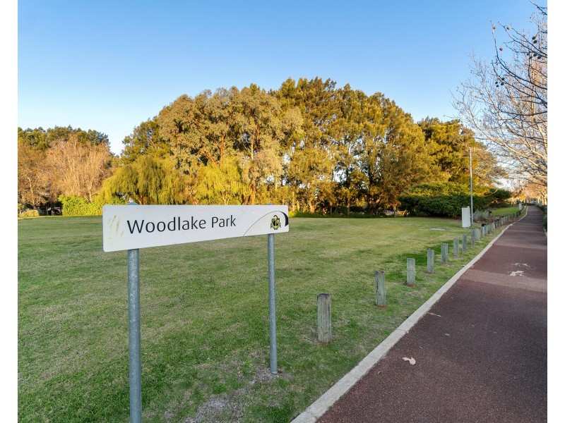29 Highpoint Boulevard, Ellenbrook WA 6069