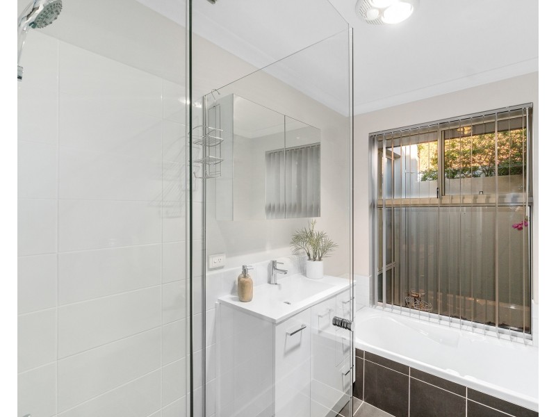 29 Highpoint Boulevard, Ellenbrook WA 6069