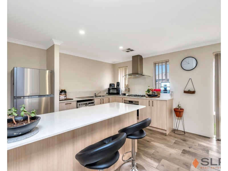 52 Aquamarine Parade, Karnup WA 6176