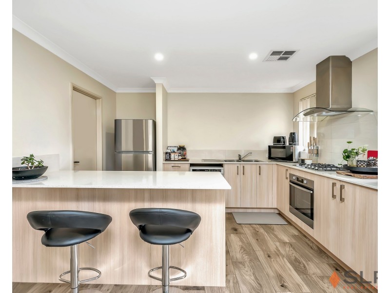 52 Aquamarine Parade, Karnup WA 6176