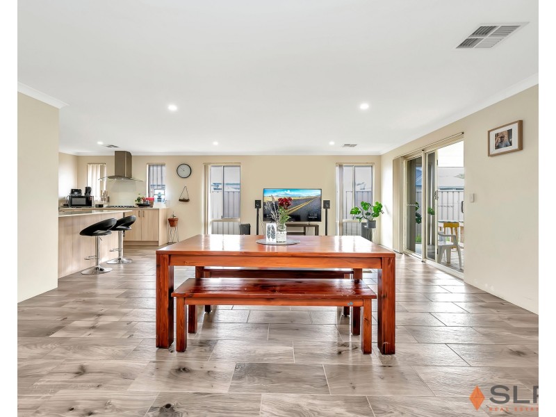 52 Aquamarine Parade, Karnup WA 6176