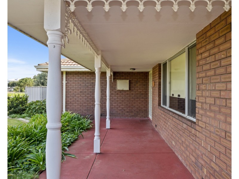 14 Tasker Street, Halls Head WA 6210