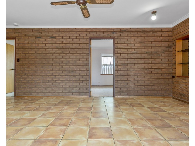 14 Tasker Street, Halls Head WA 6210