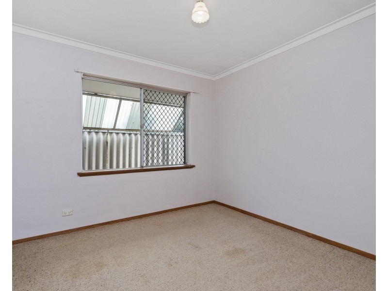 14 Tasker Street, Halls Head WA 6210