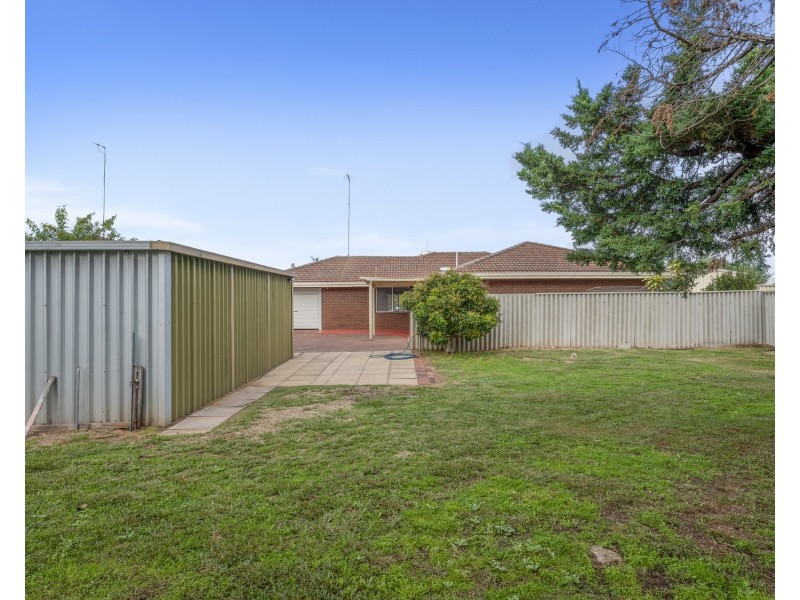 14 Tasker Street, Halls Head WA 6210