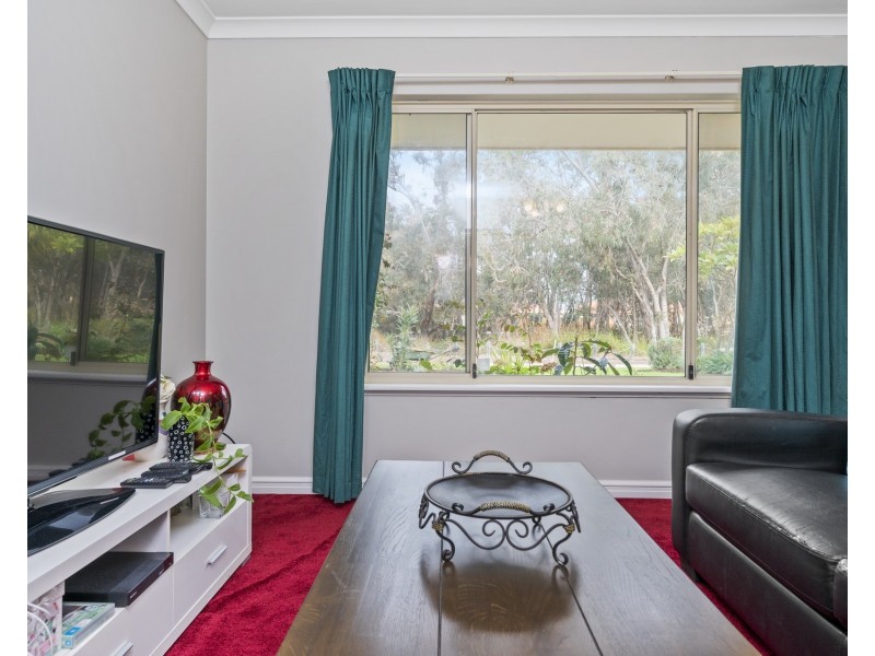 7B The Glen, Erskine WA 6210