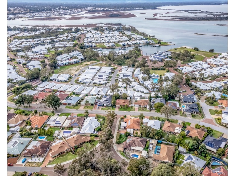 7B The Glen, Erskine WA 6210